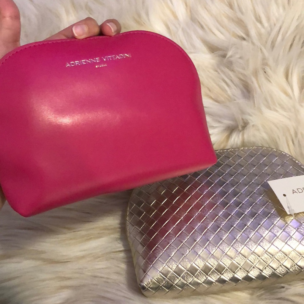 SOLD ❗️Makeup Bag - Picture 4 of 5